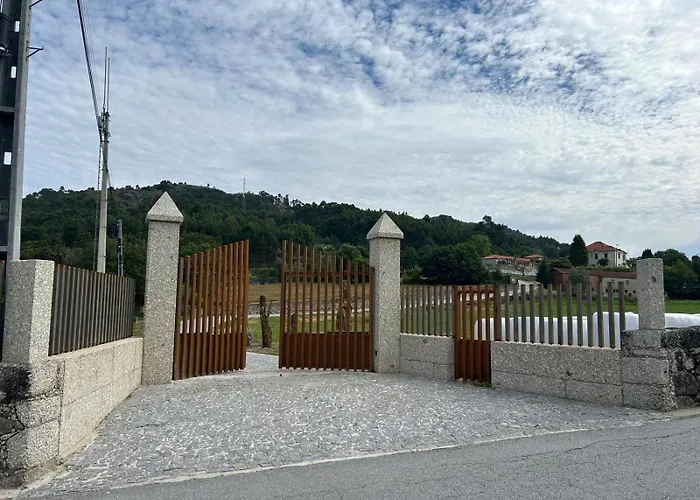 Quinta Carvoeiras Feriehus *