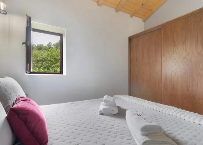 Quinta Carvoeiras Holiday home *